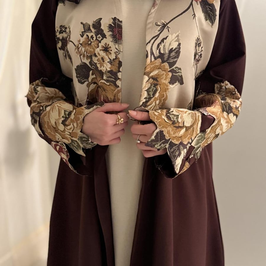 عباية مشجرة ورد