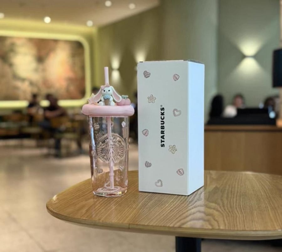 Starbucks dessert party mug