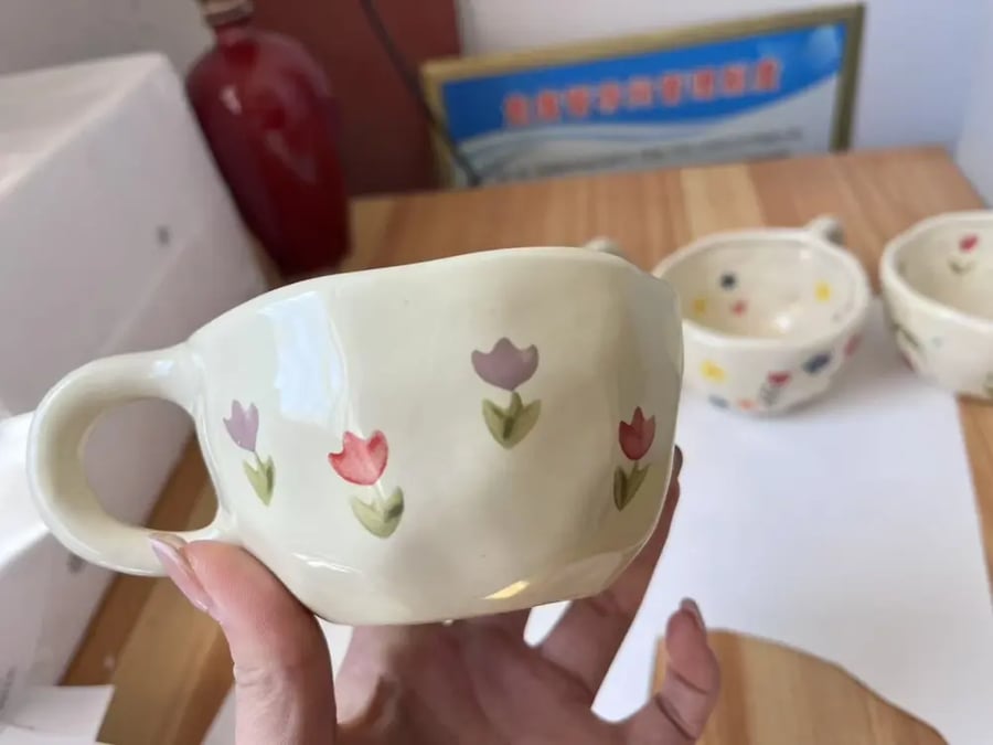 كوب سيراميك بسيط لطيف