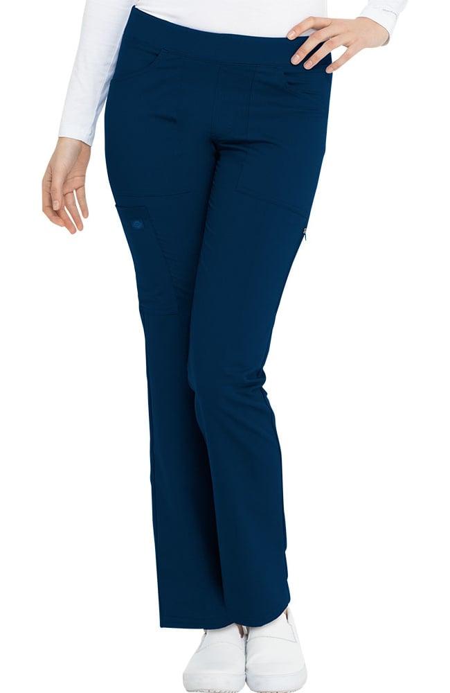 طقم سكراب كامل ماركة ديكيز / Balance by Dickies Women's V-Neck Scrub Top