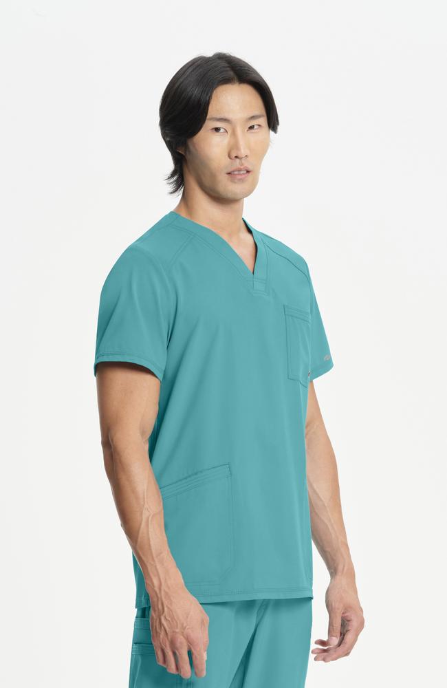 طقم سكراب كامل ماركة شروكي - إنفينيتي/ Cherokee Infinity - Men's V-Neck Solid Scrub Top / Men's Zip Fly Cargo Scrub Pant