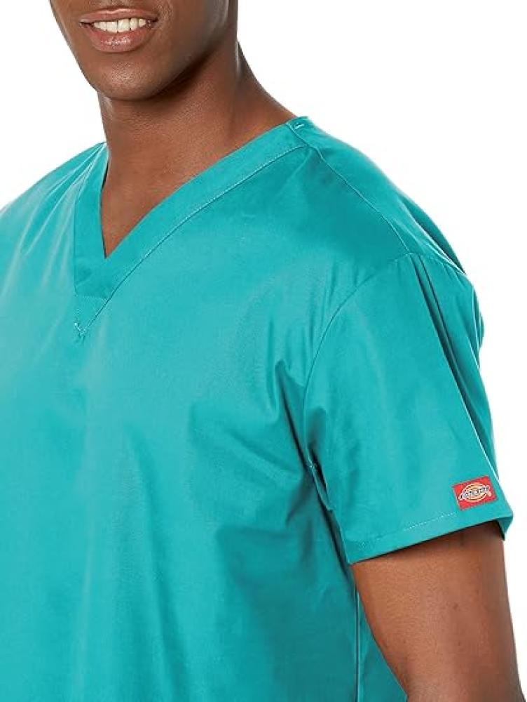 طقم سكراب كامل ماركة ديكيز / Dickies Medical Uniforms V-Neck Top  /   Dickies Petite Icy Turquoise Scrub Pants -P-ITQZ- Elastic Waist