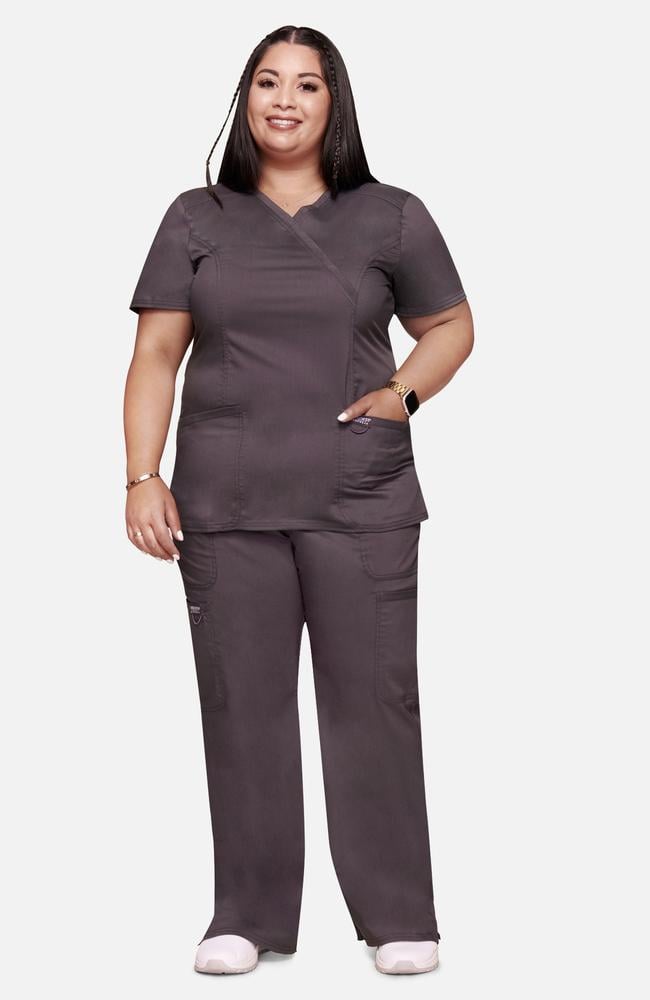 طقم سكراب كامل ماركة شيروكي ورك وير ريڤلوشن / Revolution by Cherokee Workwear Women's Mock Wrap Solid Scrub Top / Revolution by Cherokee Workwear Women's Elastic Waist Cargo Pocket Scrub Pant