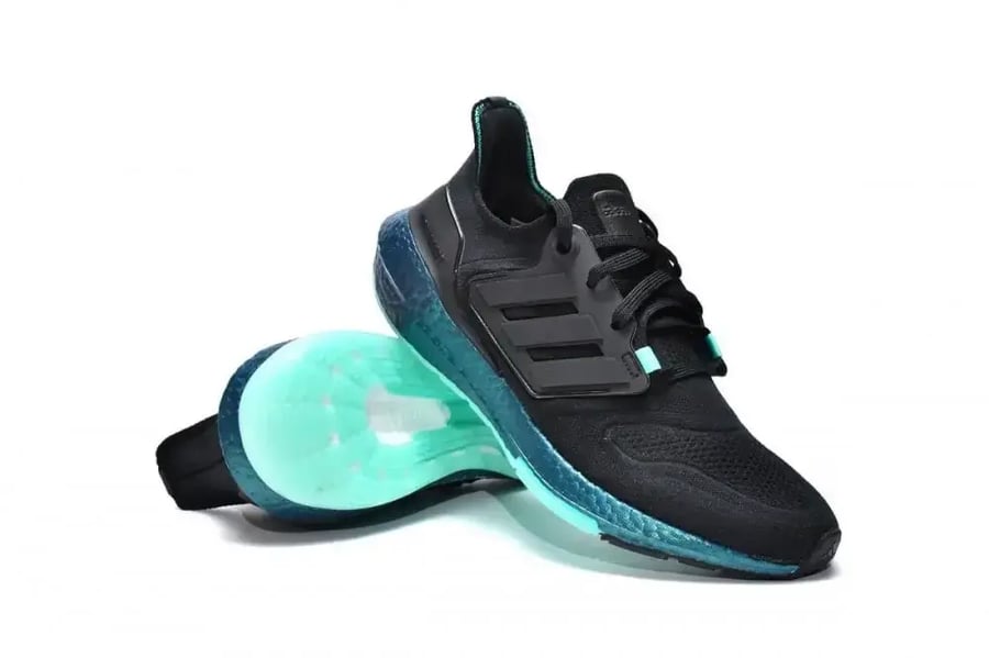 adidas Ultra Boost 2022 Core Black