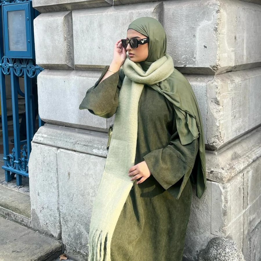 عباية شتوية إسلامية