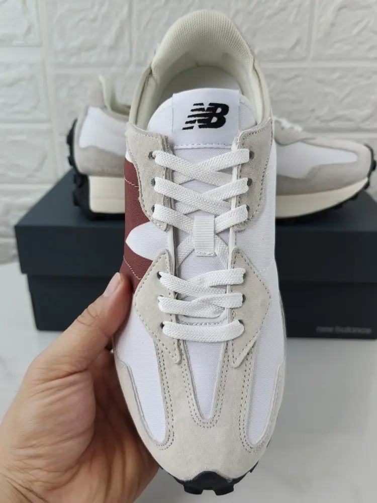 New Blalance 327