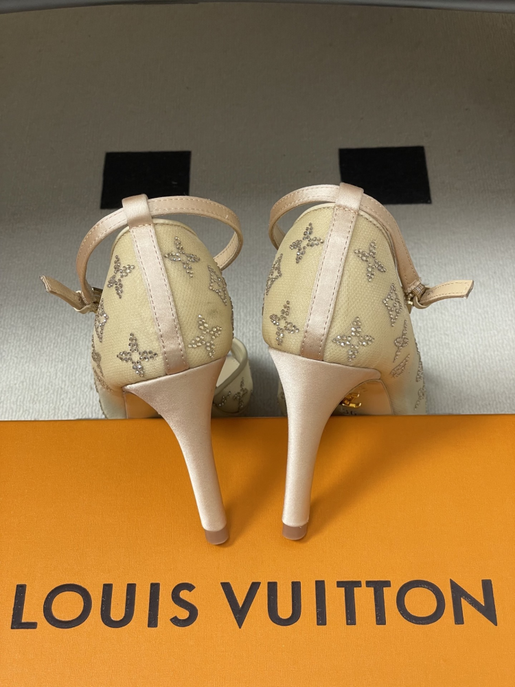 LV Women High Heels 8.5CM