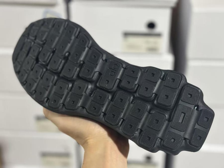 Alo Runner Sneaker - Sizes 36-45