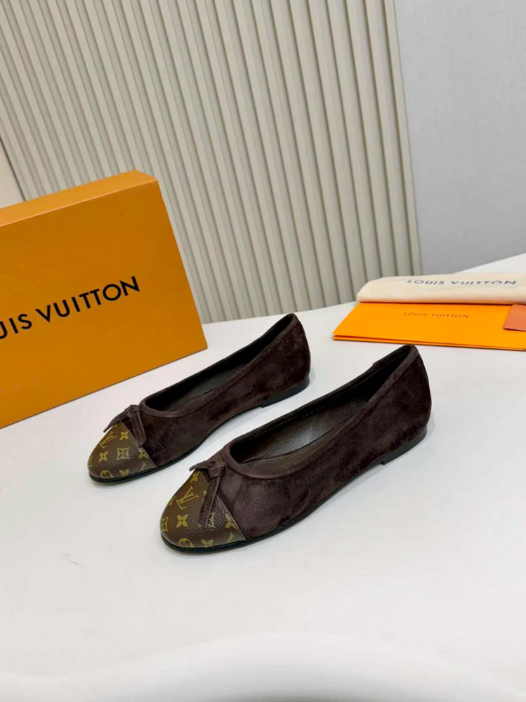 LV Women Ballet Shoes