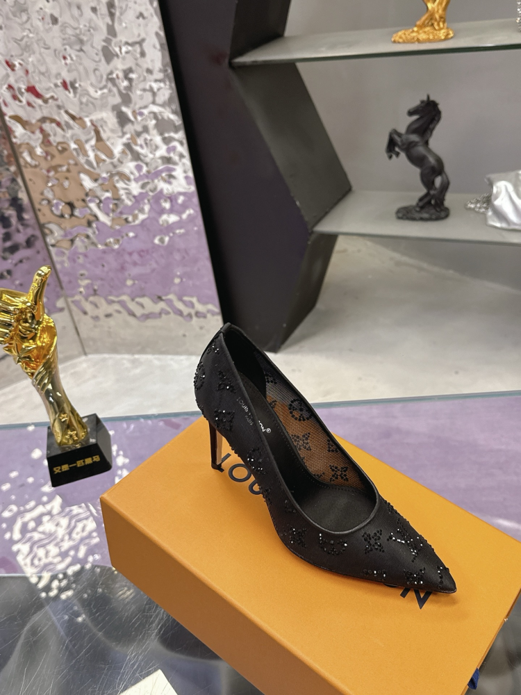 LV Women High Heels