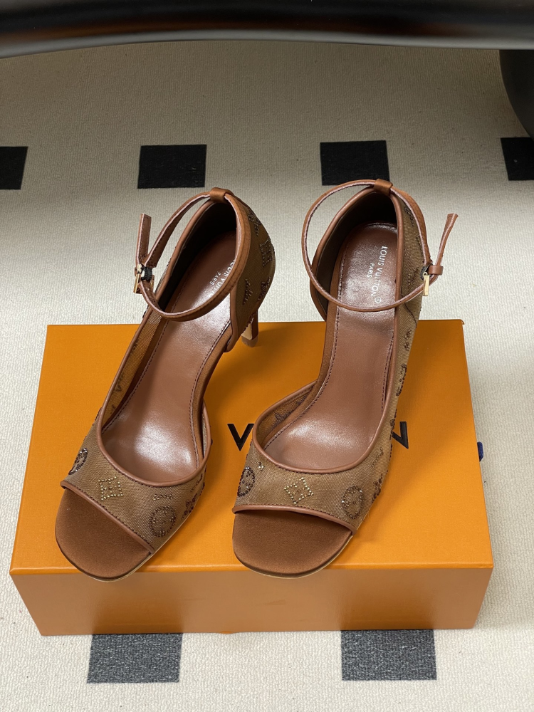 LV Women High Heels 8.5CM