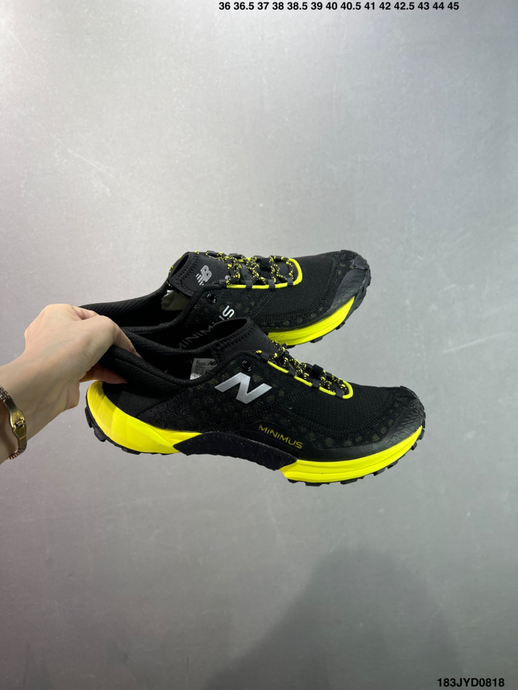 New Balance Minimus M10