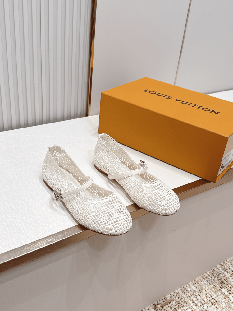 LV Women Ballet Shoes