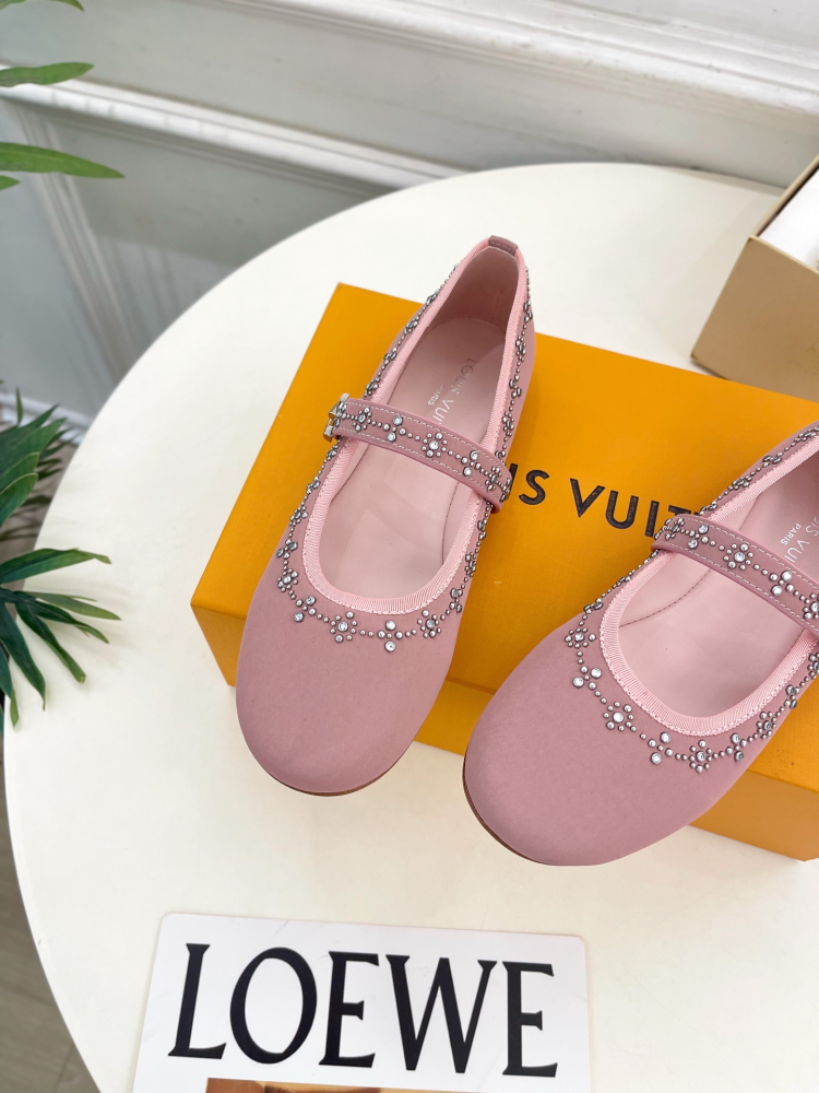 LV Women Ballet Shoes
