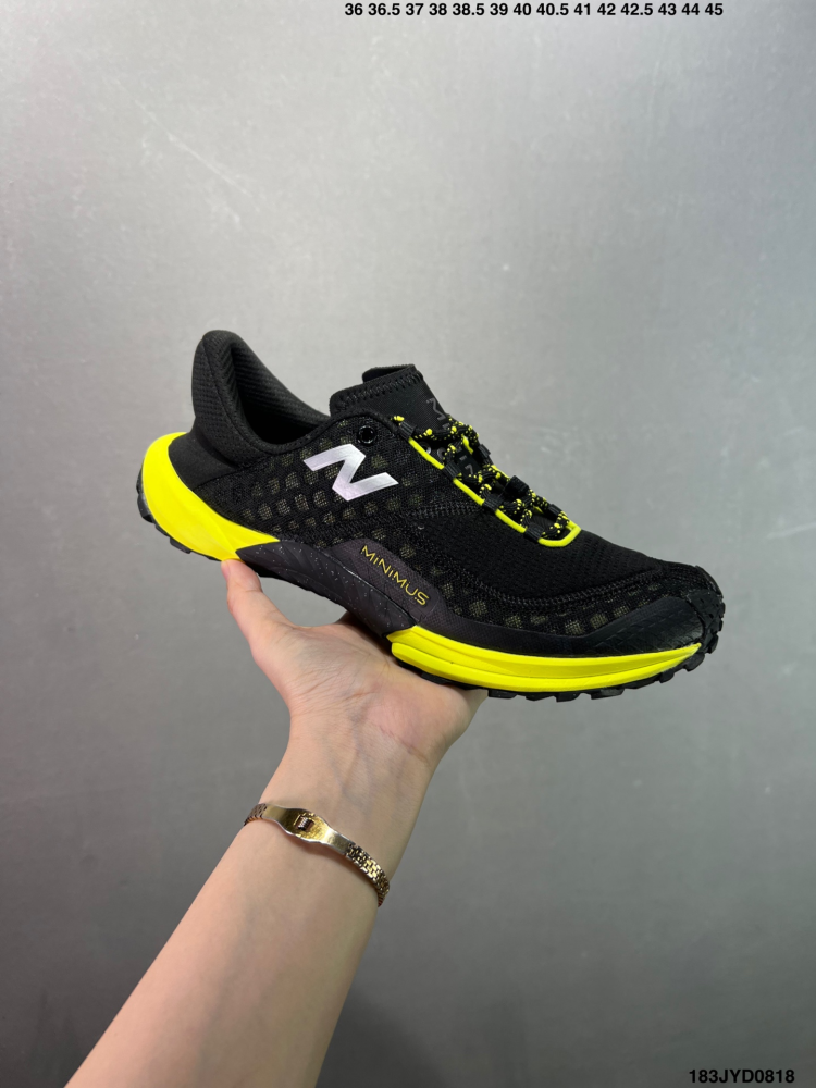 New Balance Minimus M10