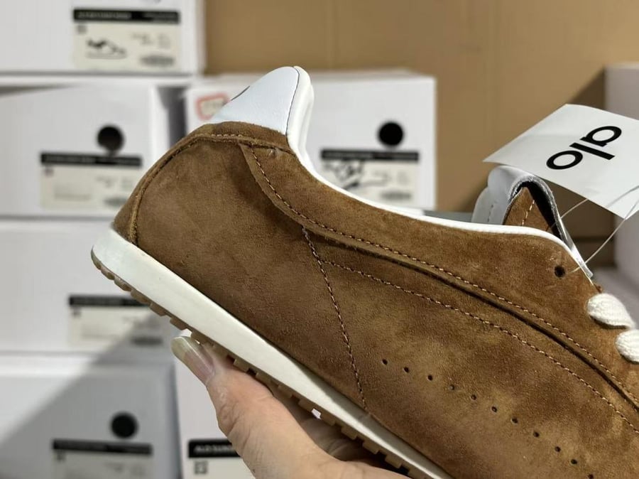 Alo Yoga Sunset Sneaker - (Sizes 36-45)