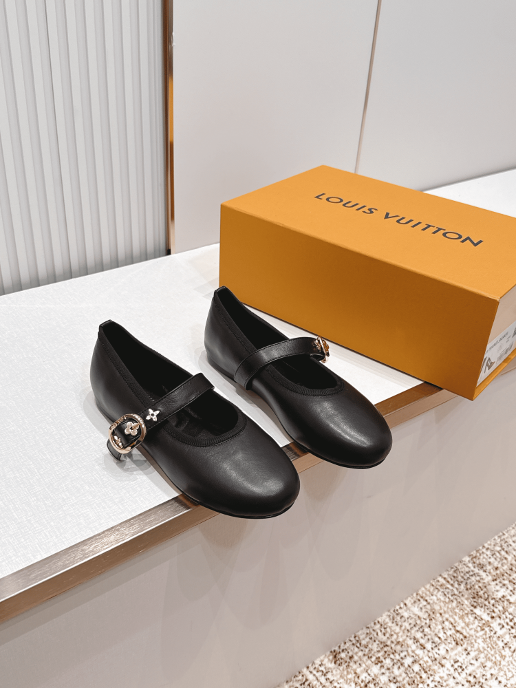 LV Women Ballet Shoes