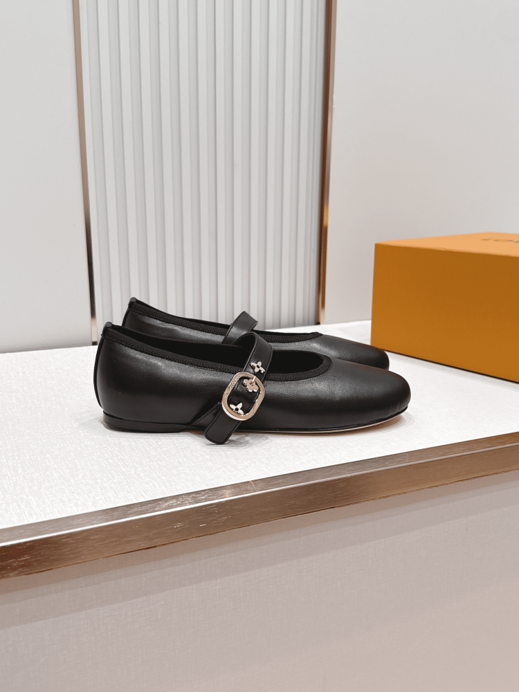 LV Women Ballet Shoes