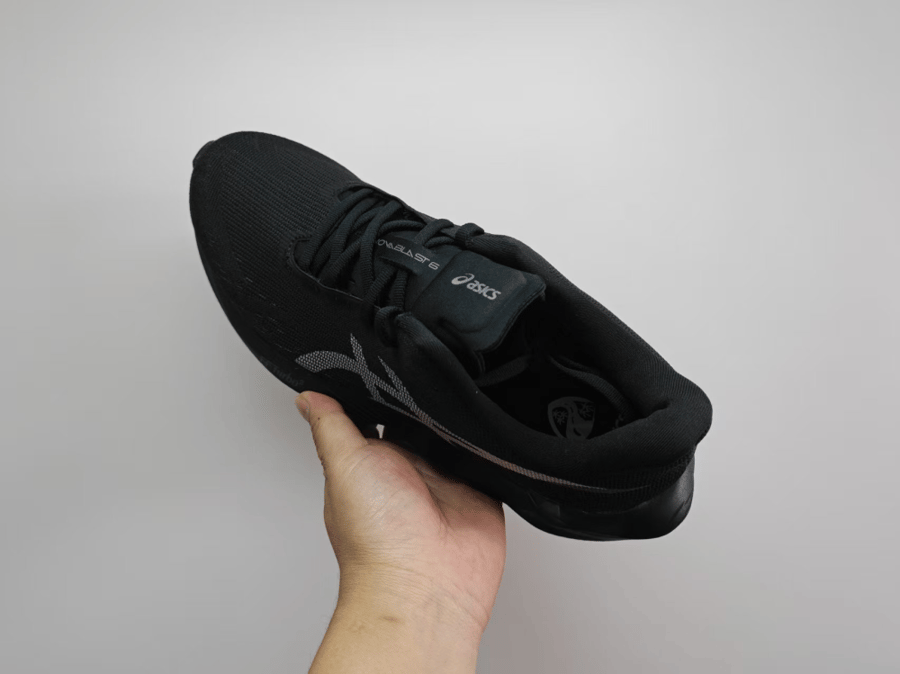 ِAsics Nova Blast 6