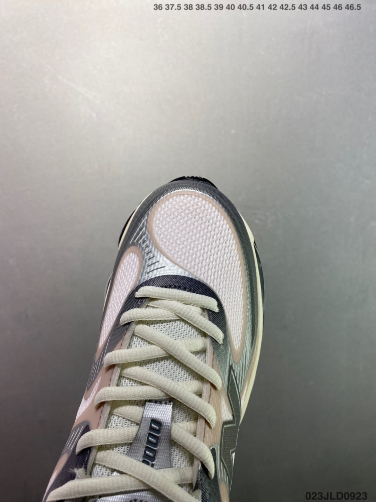 New Balance NB 2000