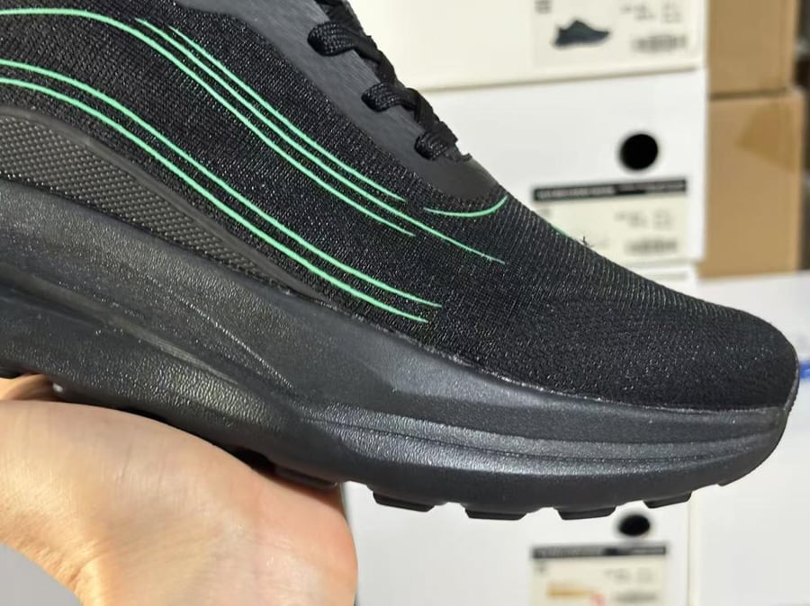 Alo Runner Sneaker - Sizes 36-45