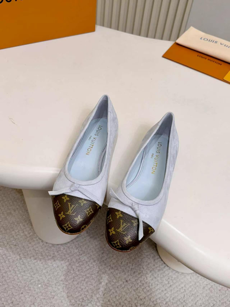 LV Women Ballet Shoes