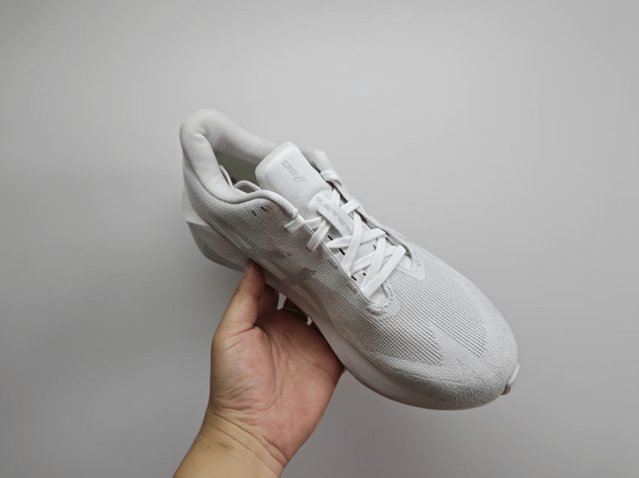 ِAsics Nova Blast 6