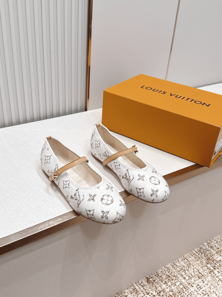 LV Women Ballet Shoes