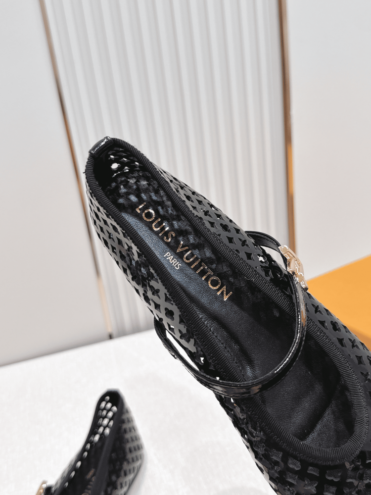 LV Women Ballet Shoes