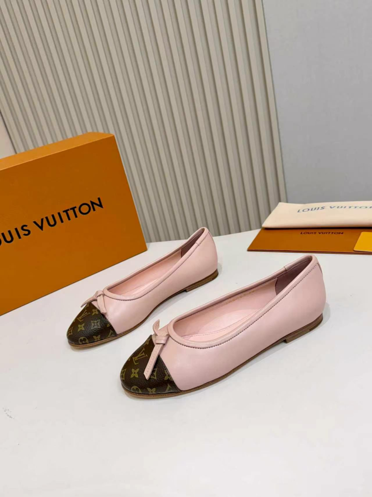 LV Women Ballet Shoes