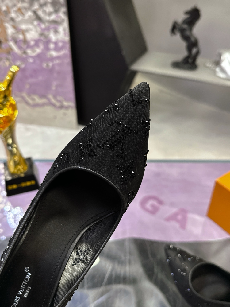 LV Women High Heels