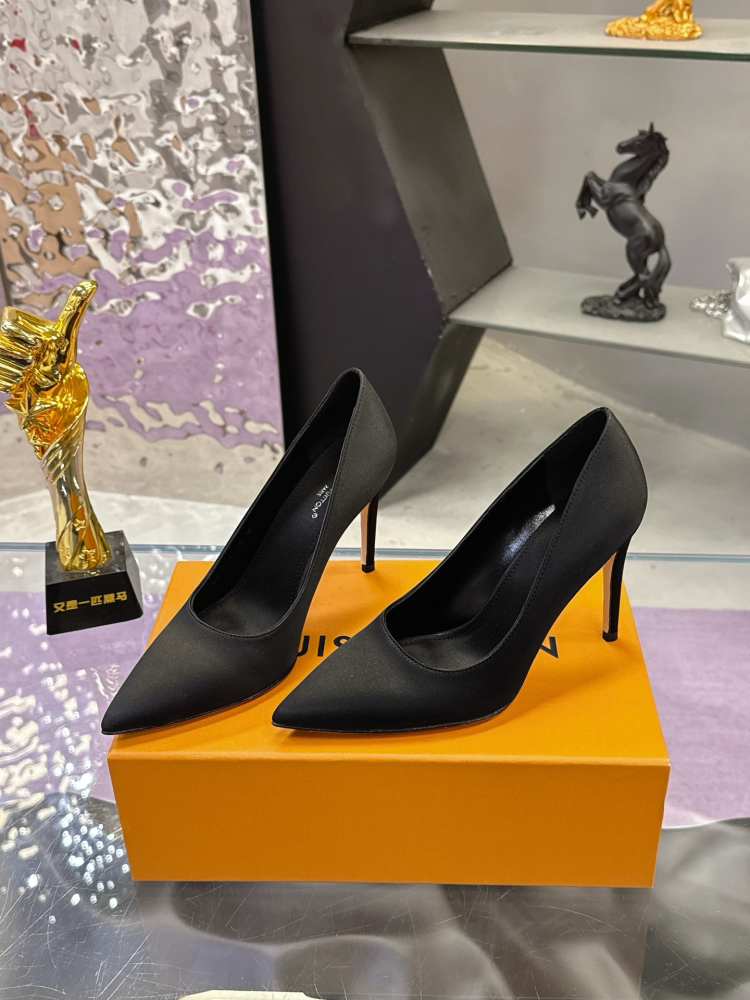 LV Women High Heels