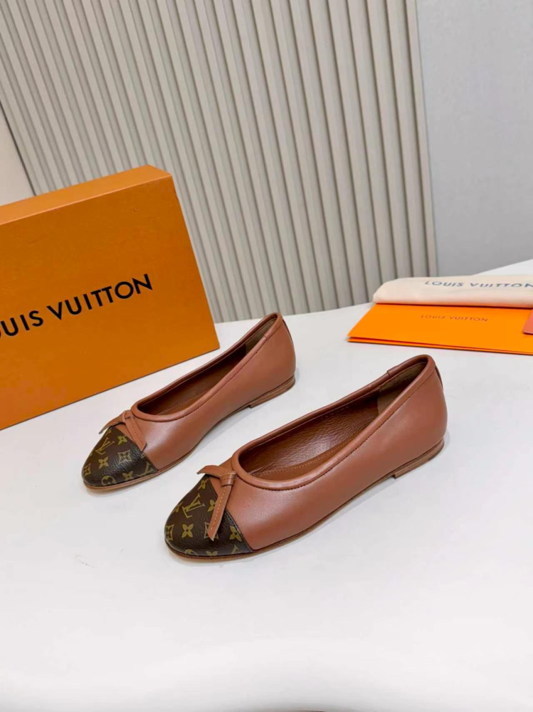 LV Women Ballet Shoes