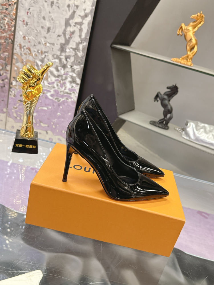 LV Women High Heels
