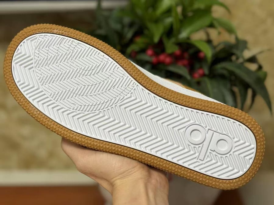 Alo Recovery Mode Sneaker - Sizes 36-45