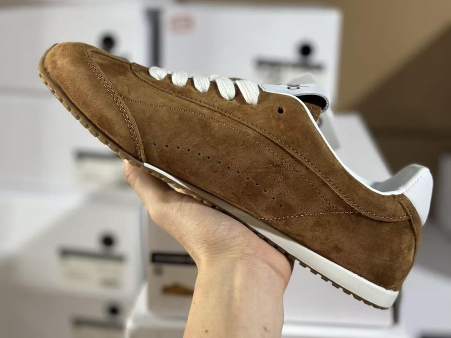 Alo Yoga Sunset Sneaker - (Sizes 36-45)