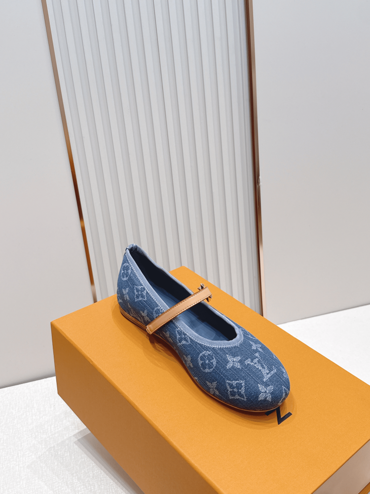 LV Women Ballet Shoes