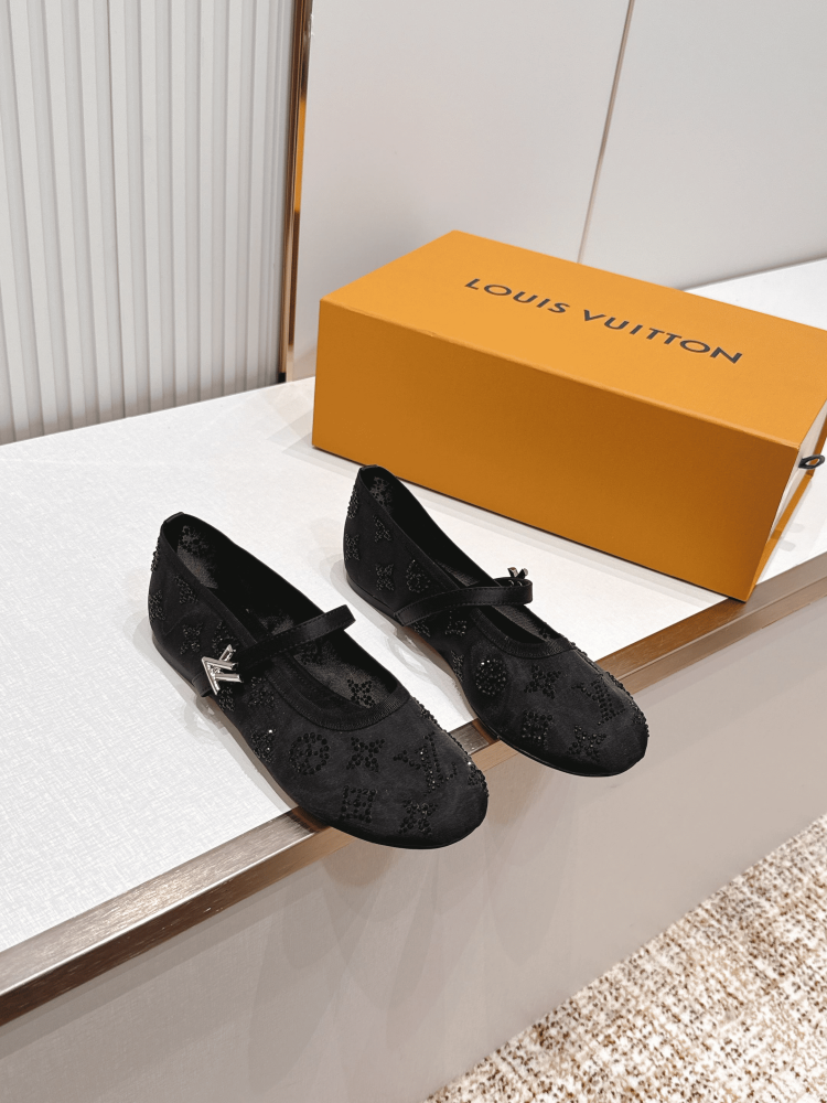LV Women Ballet Shoes