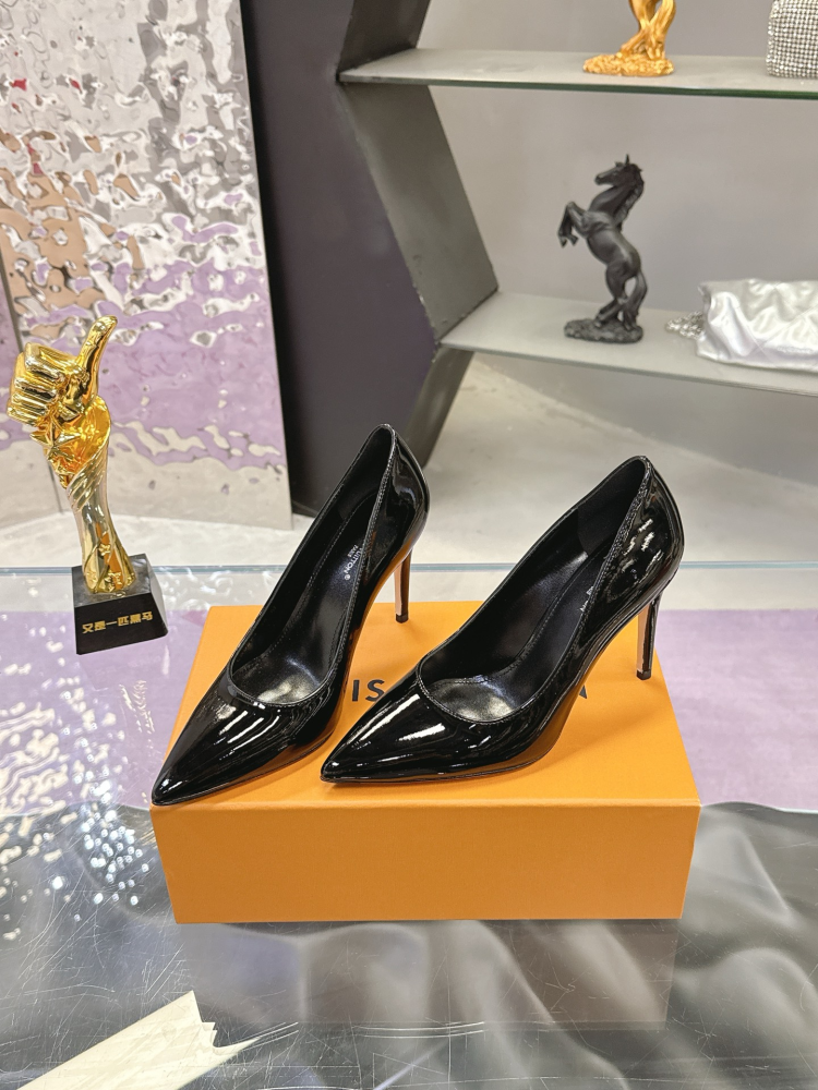 LV Women High Heels