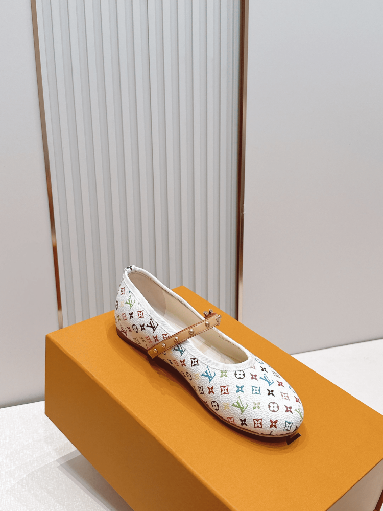 LV Women Ballet Shoes