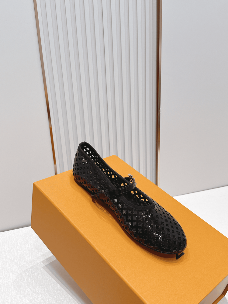 LV Women Ballet Shoes