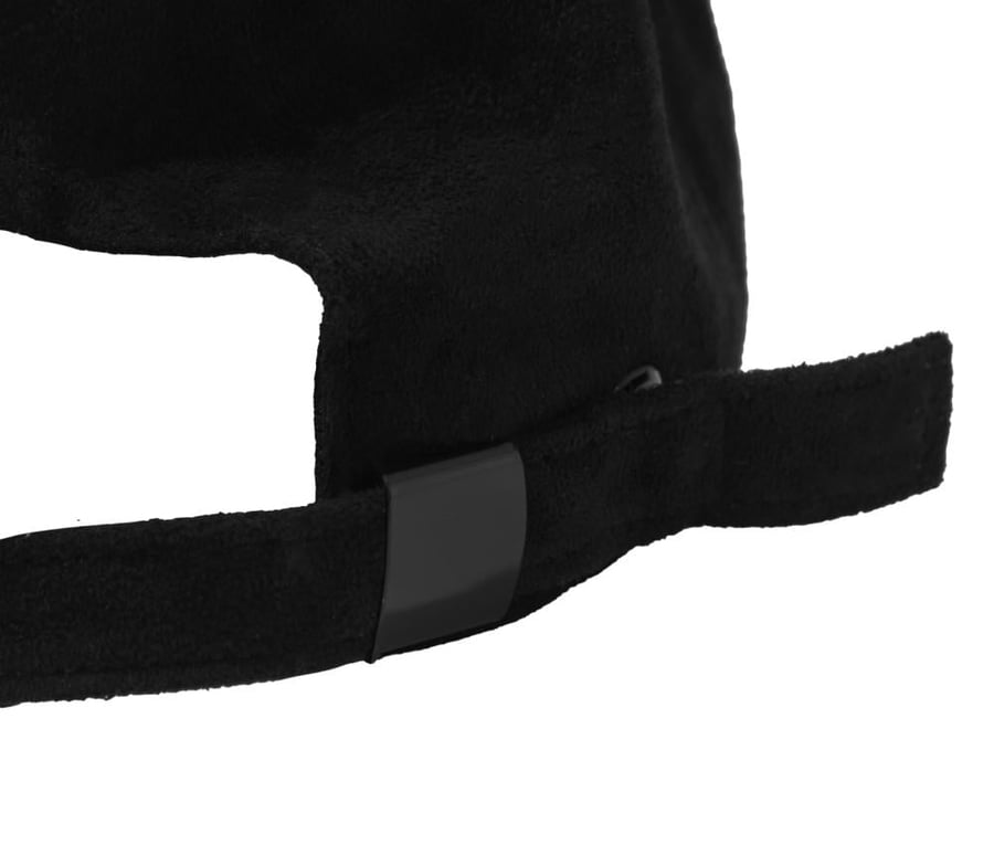 كاب مخمل House of Tee الأسود