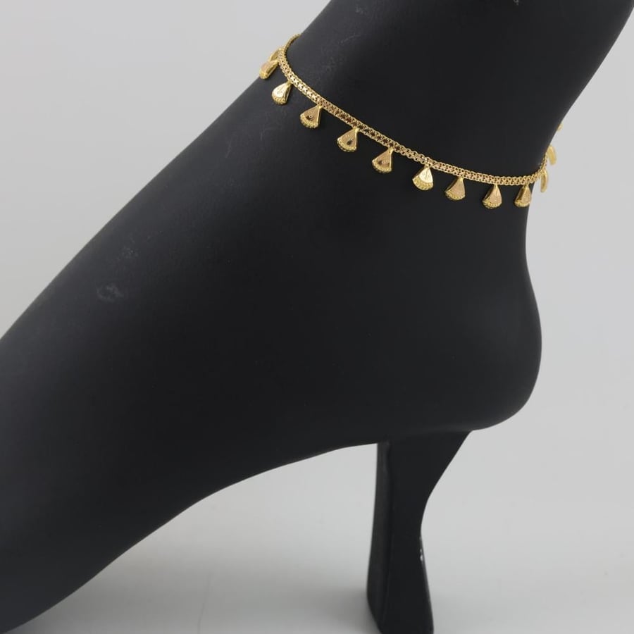 Gold anklet with triangles and a bell - 21 karat