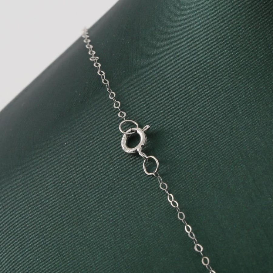 White gold set with Veronica flower design, shiny - 18 karat