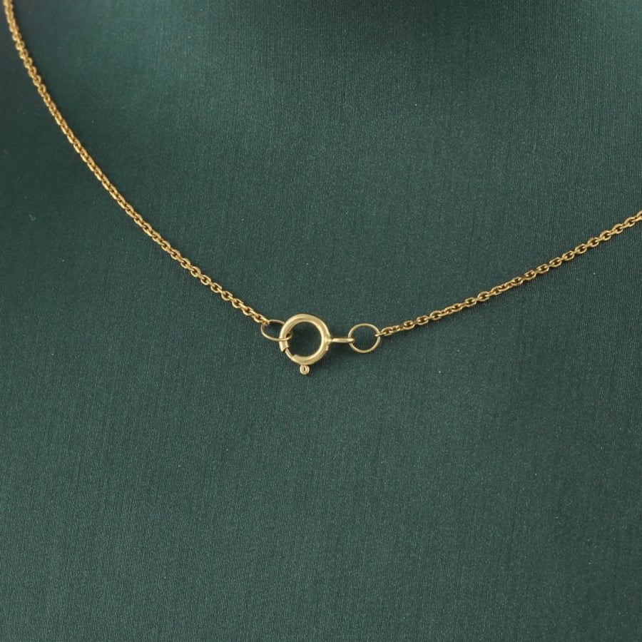 Gold ring with a simple flower design - 18 karat