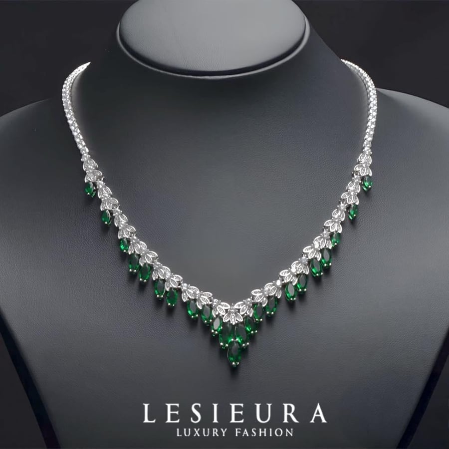 طقم اكسسوار اخضر فاخر