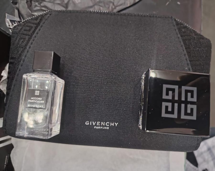 GIVENCHY PREMIUM POUCH BLCK-WITH LE SOIN NOIR CREAM-PARFUM