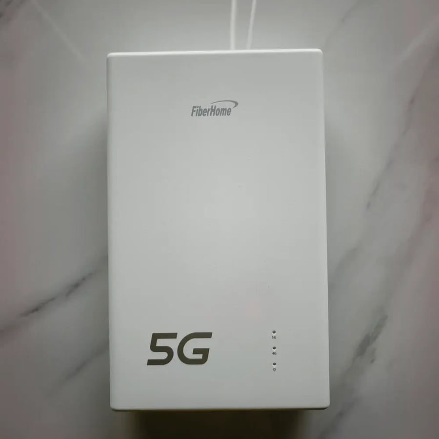 راوتر فايبرهوم خارجي fiberhome outdoor LG6121D