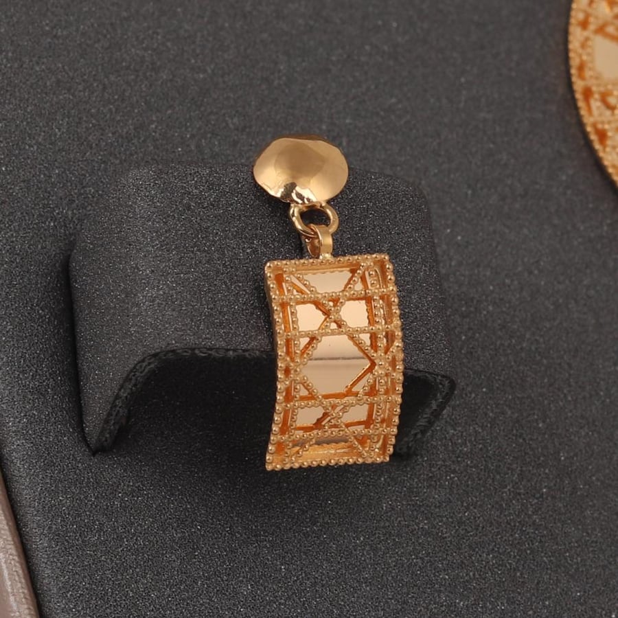 طقم ذهب دائرة