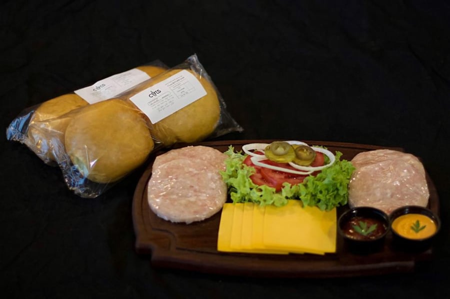 BOX BURGER CHICKEN 4 PCS
